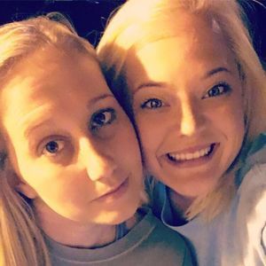 Meet your Posher, Roxanne